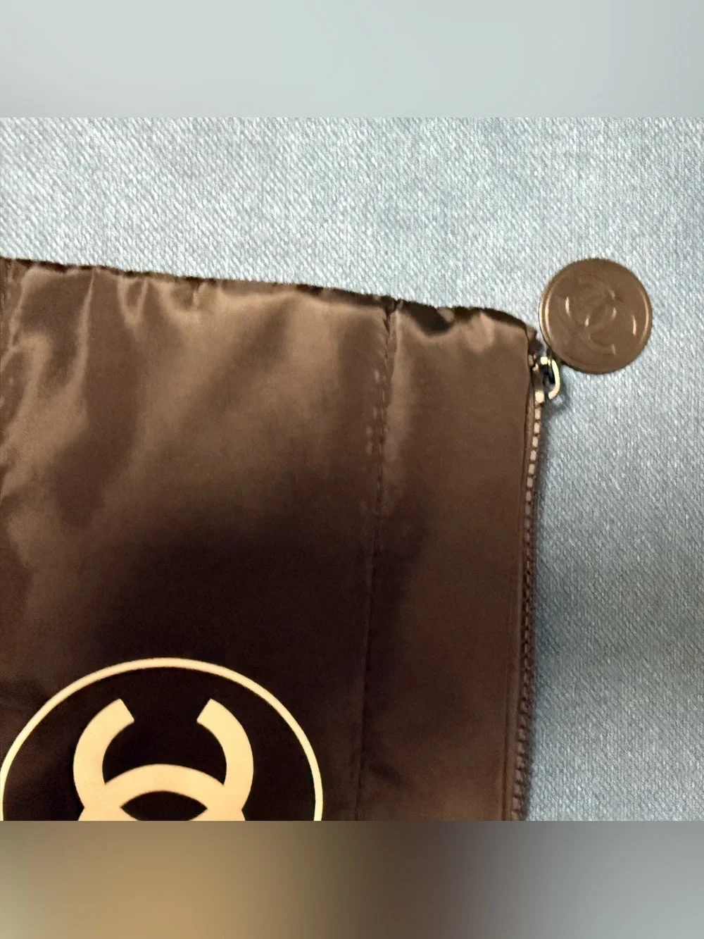 CHANEL classic black